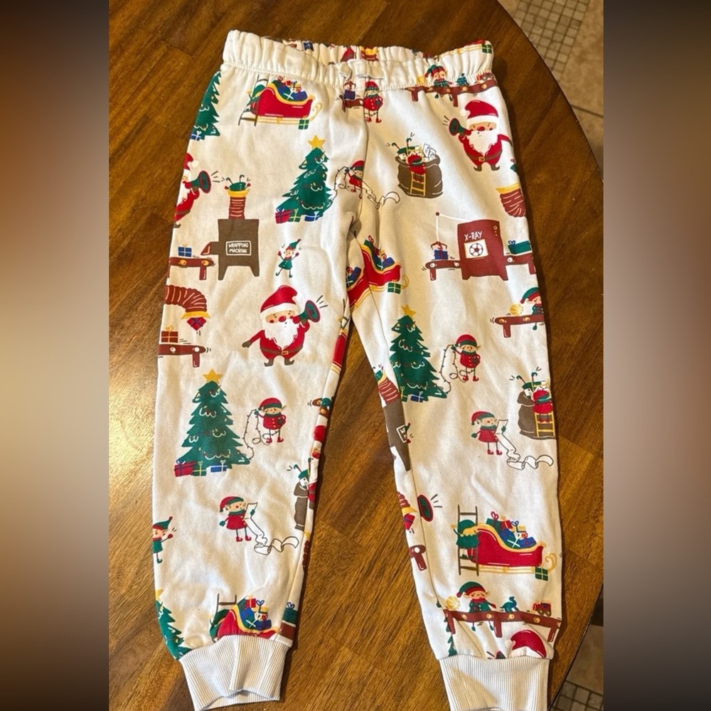 H&M Boys Christmas Sweatpants Size 5T
